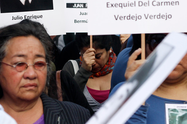 Galería: 20 emocionantes fotos de la marcha por los Derechos Humanos a ...