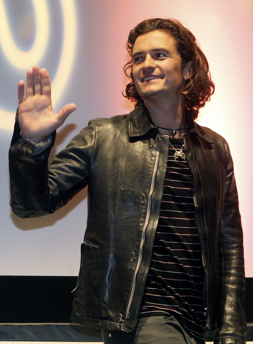 galer-a-hd-las-mejores-fotos-de-la-llegada-de-orlando-bloom-al