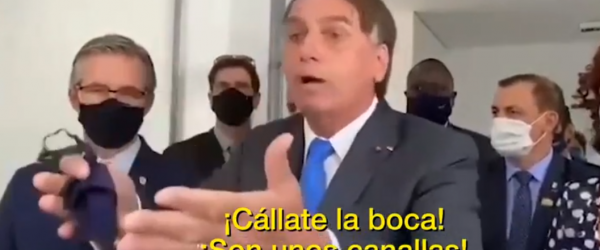 Jair Bolsonaro insulta a periodista