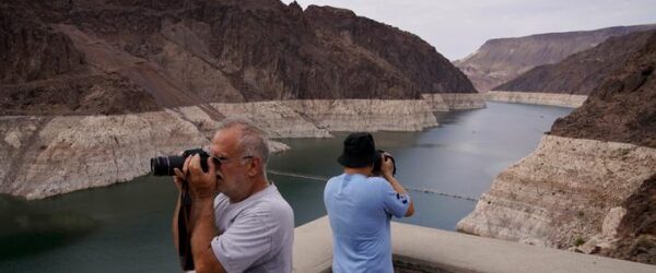 EE.UU. declara histórica escasez hídrica en su mayor embalse