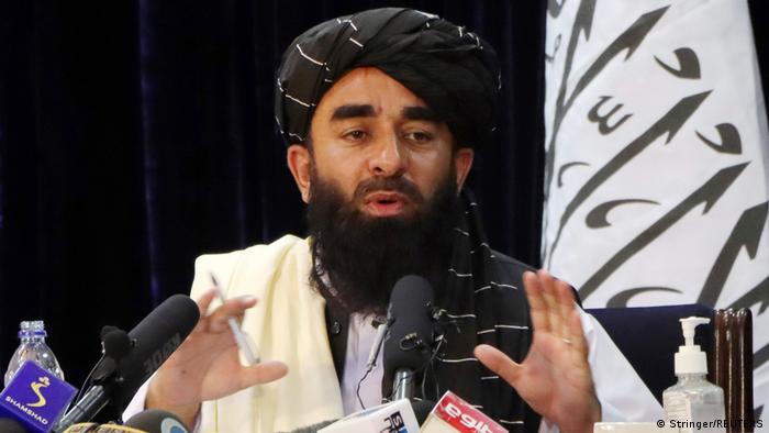 Los islamistas radicales ven la victoria de los talibanes como impulso moral. Analistas temen más ataques terroristas.