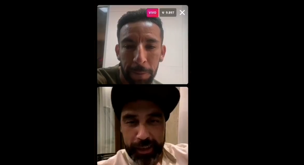 Mauricio Isla y Claudio Bravo hicieron un "en vivo" a través de Instagram para referirse a la triple fecha de clasificación para Qatar 2022.