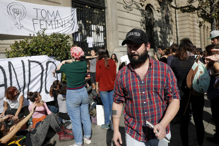 Denuncia De Acoso Contra Boric: Un Mazazo Al Relato Feminista De ...