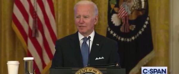 Joe Biden insulta a periodista