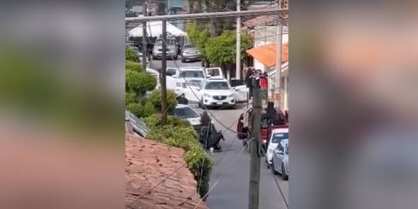 VIDEO: Asesinan a balazos a 17 personas que participaban de un velorio en México