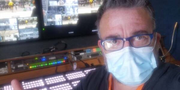Director de Canal 13 confiesa riesgos de no tener vacunas contra el Covid