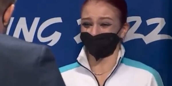 VIDEO. Patinadora rusa explota al obtener una medalla de plata en JJ.OO.