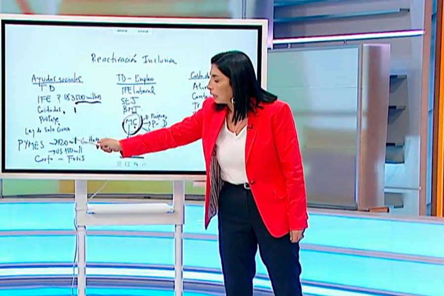 Karla Rubilar se transformó en nueva panelista del matinal Mucho Gusto