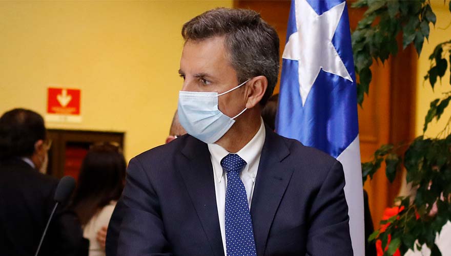 Los filosos mensajes de Gonzalo de la Carrera contra pueblos originarios