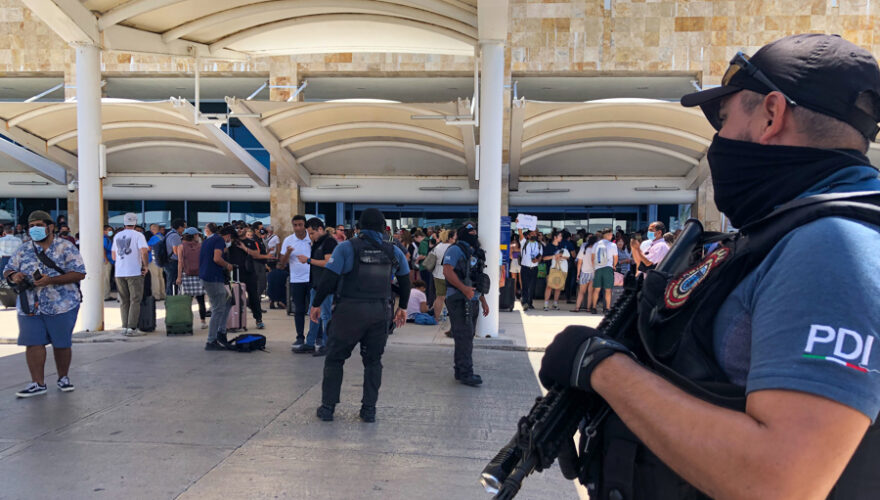 Todo lo que se sabe de supuestos disparos con armas de fuego en el Aeropuerto de Cancún
