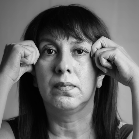 La imagen muestra a la crítica literaria Patricia Espinosa|Crítica literaria