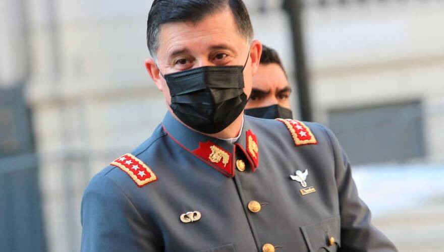 General Ricardo Martínez presentó su renuncia e insistió en su inocencia