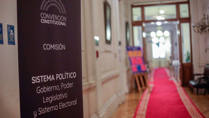 Comisión en la CC rechaza norma que permitiría listas independientes