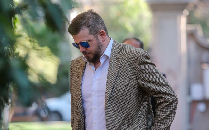 La "proletaria" postura de Johannes Kaiser para oponerse al CAE
