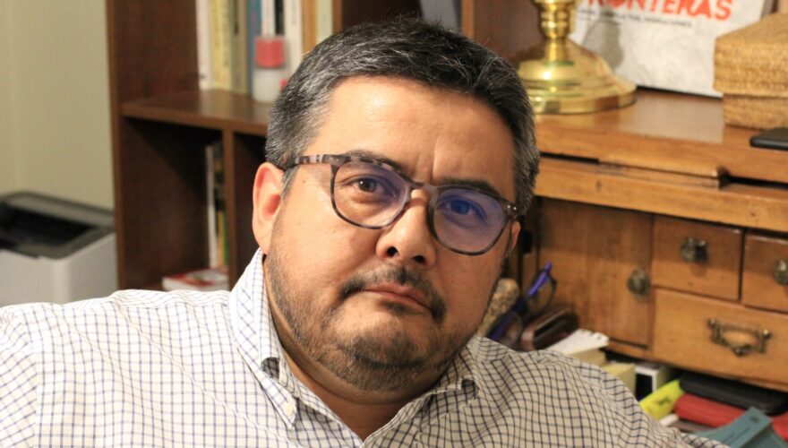 Rodrigo Sandoval sostiene que no votó por el gobierno de Boric "para que sus errores se los impute a funcionarios de bajo nivel".