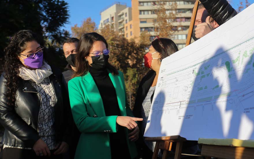 Municipalidad de Santiago anuncia cierre del Parque de los Reyes