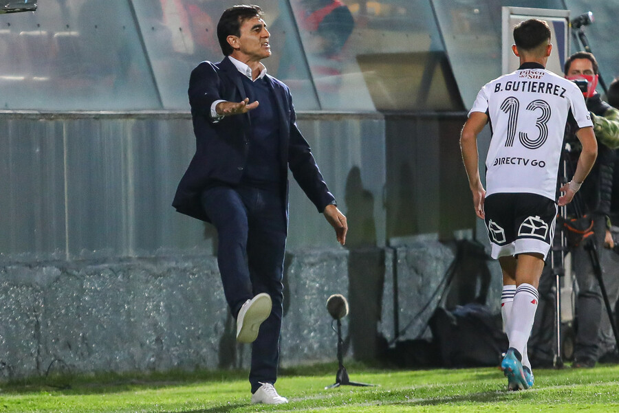 Gustavo Quinteros Colo colo