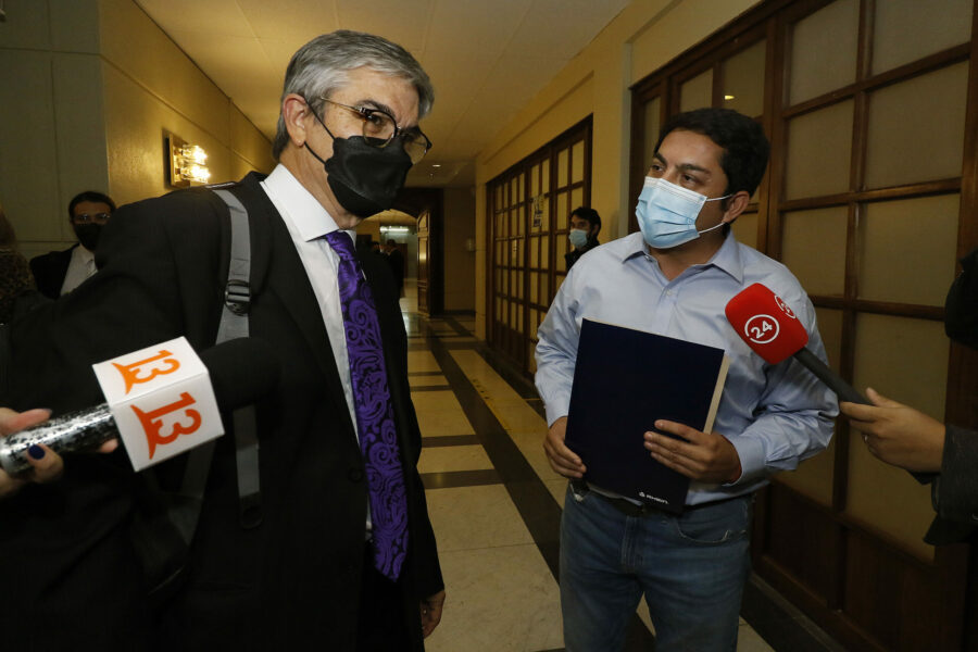 Diputado Durán pidió la salida de Jackson y Marcel tras rechazo a retiro