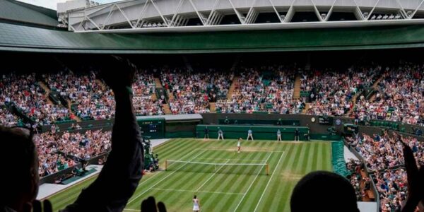 Wimbledon prohibirá competir a tenistas rusos y bielorrusos