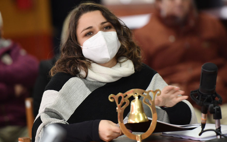Alcaldesa de Valdivia, Carla Amtmann, denuncia ataque vudú