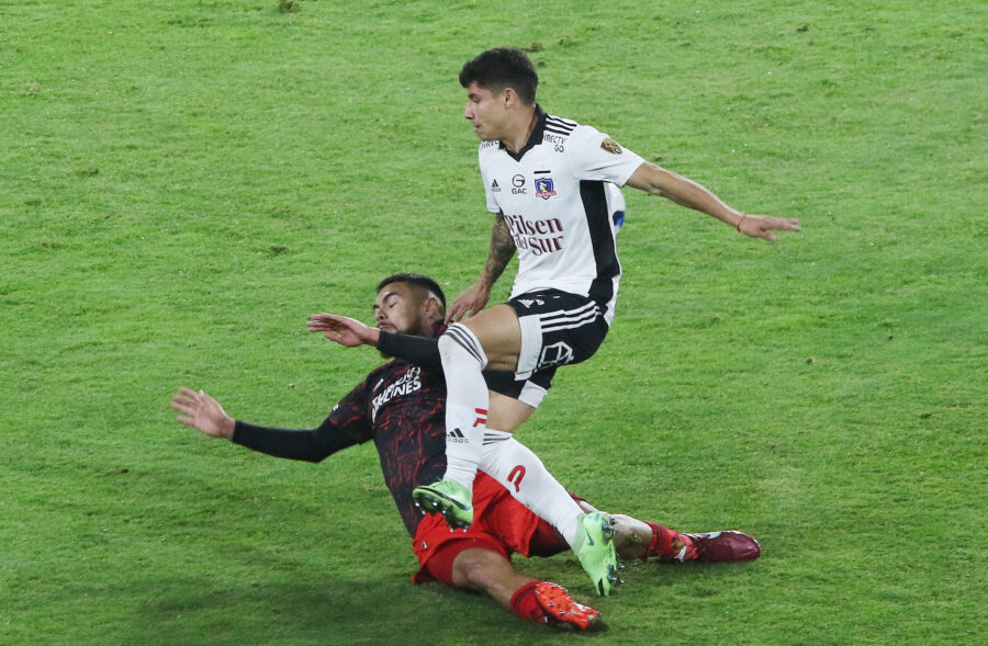 Prensa argentina calentó el post partido de River Plate con Colo Colo
