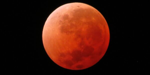 Eclipse total de luna: Revisa donde podrás ver la transmisión en directo