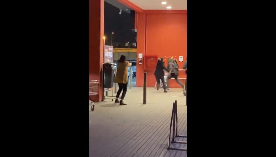 VIDEO. civiles de la PDI frustran a balazos asalto en supermercado de La Serena