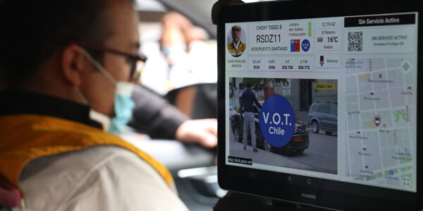 Nueva plataforma que te permitirá saber de antemano la tarifa del taxi y los datos del conductor