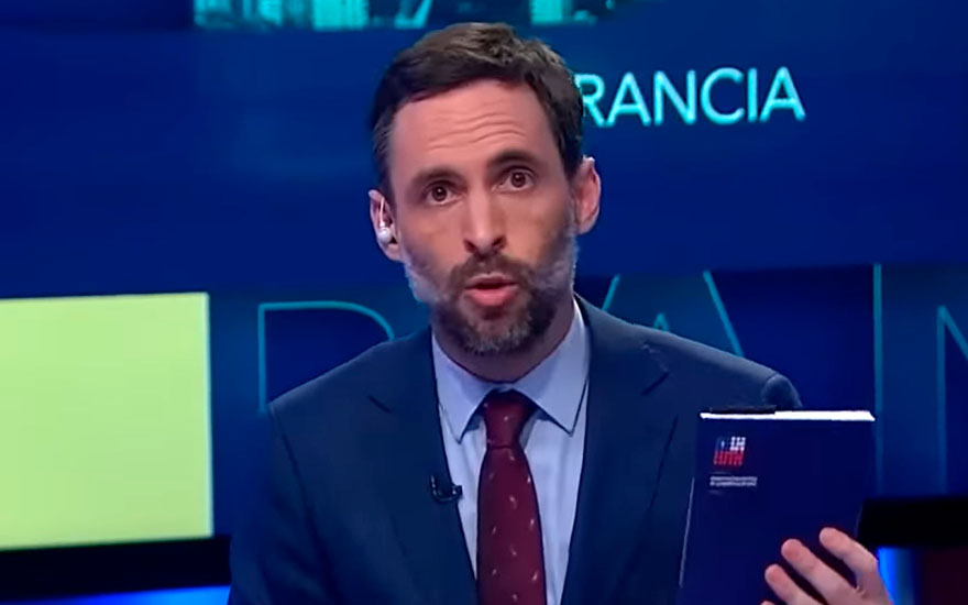 Daniel Matamala envió potente mensaje en el día del plebiscito