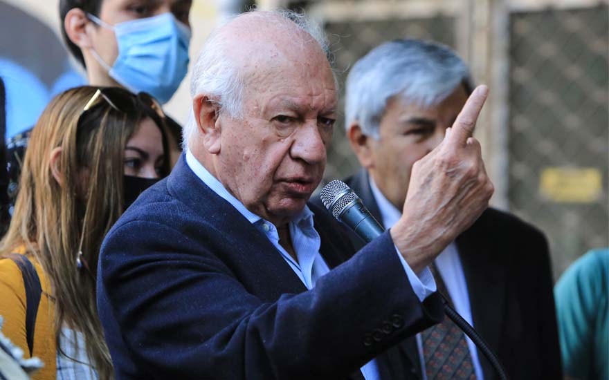 Ricardo Lagos se molestó y mandó mensaje por plebiscito