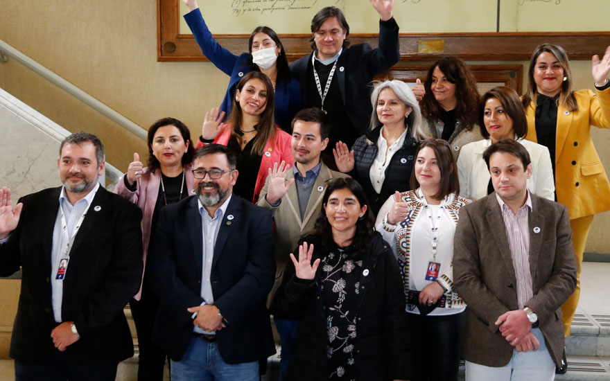 Partido de la Gente fundó la "Academia PDG" para sus militantes