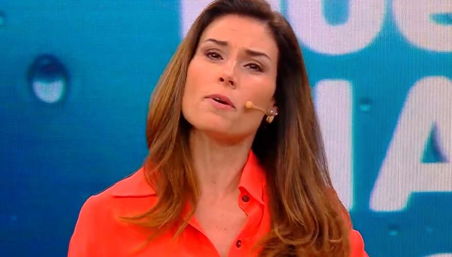 Carolina Escobar desmintió acusación sobre su salida de TVN