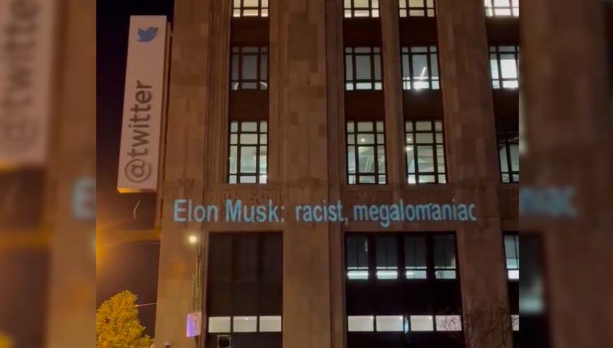 VIDEO. Proyectan mensaje contra Elon Musk en edificio de Twitter