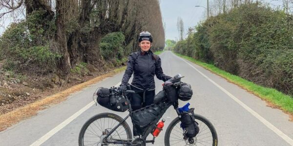 Isabel Lorca, la mujer que recorre Chile en bicicleta