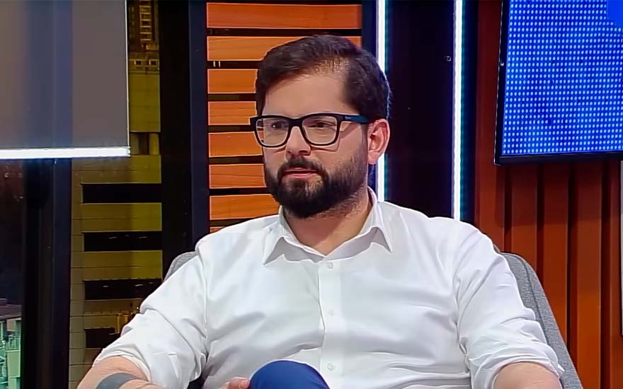 Boric respondió críticas de Elisa Loncón a nuevo proceso