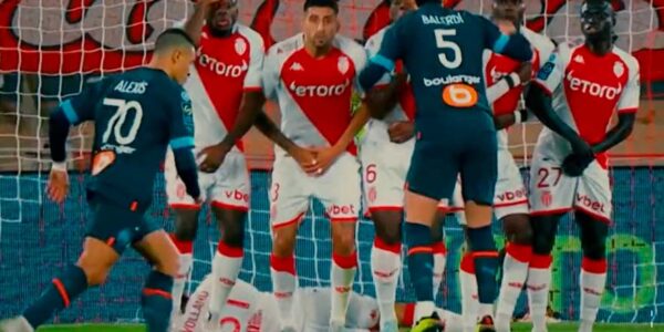VIDEO. El golazo de Alexis Sánchez nominado en la Ligue 1