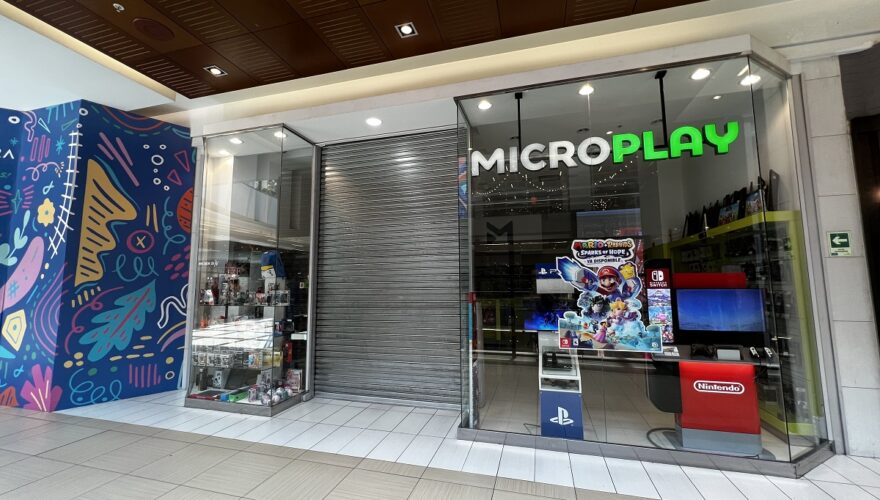 Efecto Blockbuster: cómo los videojuegos digitales liquidaron la cadena de tiendas Microplay