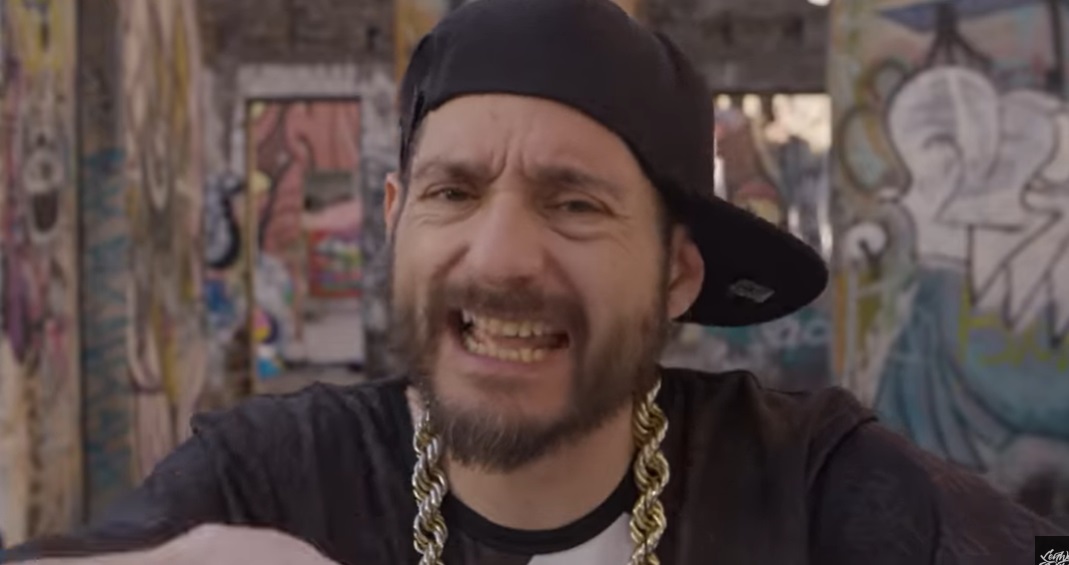 FOTO. El comentado palo que le tiró Lenwa Dura a Juan Sativo