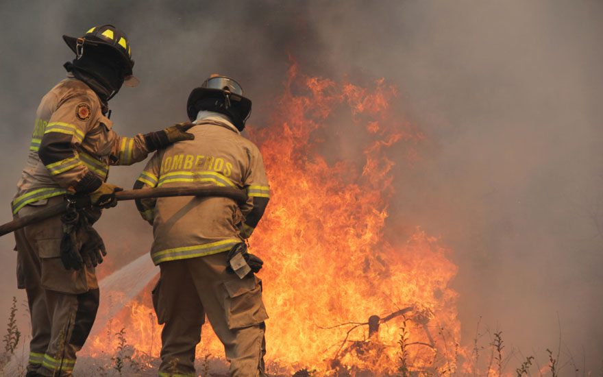Gobierno defendió a Bomberos con advertencia para empresas
