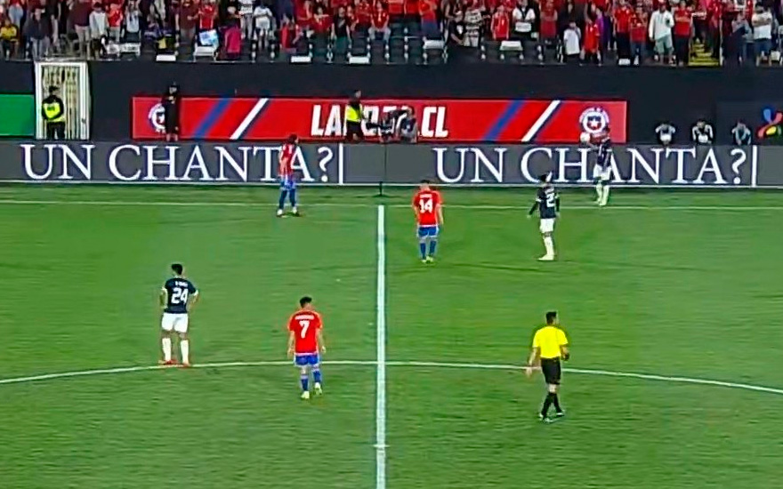 La explicación de anuncio en partido de Chile que decía un chanta
