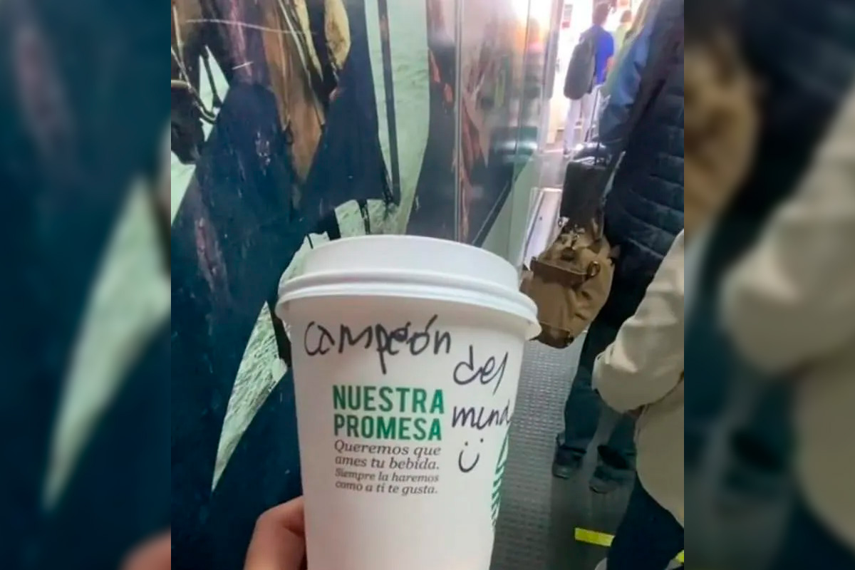 "Campeón del mundo", decía el café que pidió el turista argentino en Chile