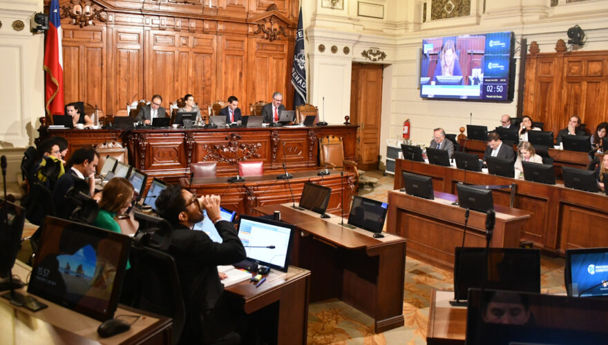 Sesión de la Comisión Experta del proceso constitucional