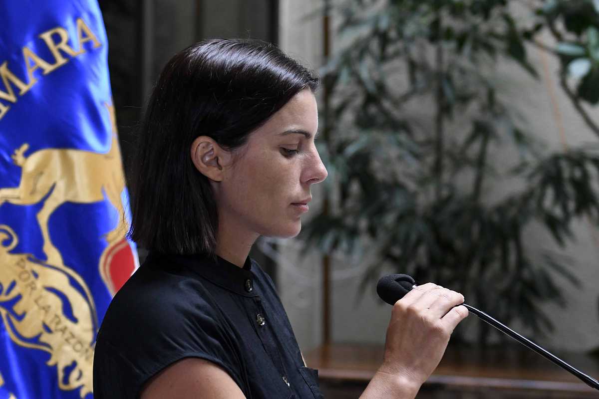 Diputada Maite Orsini sufre sanción