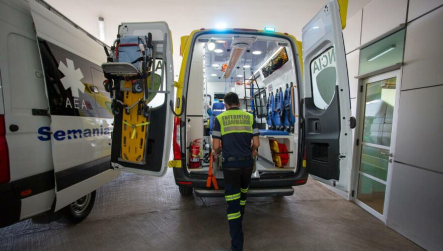 Funcionarios de urgencias del Hospital de Calama