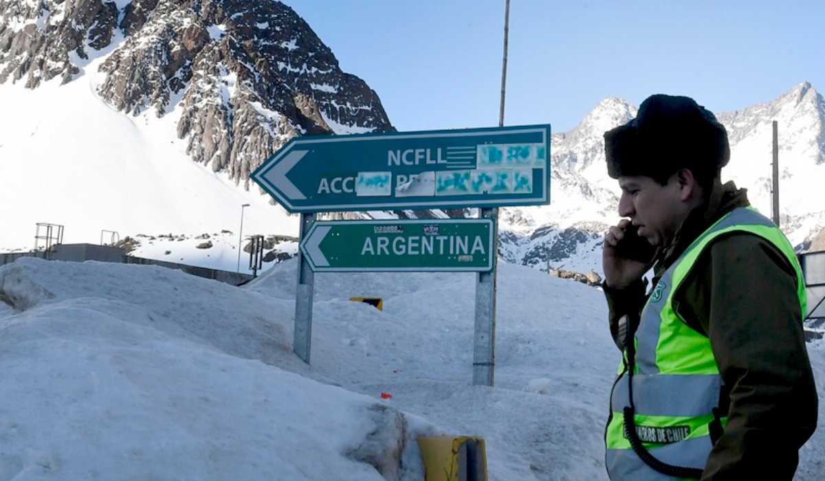 Paso fronterizo Los Libertadores hacia Argentina