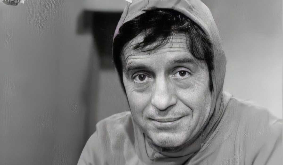 "Sin Querer Queriendo": Anuncian Serie Sobre La Vida De Chespirito