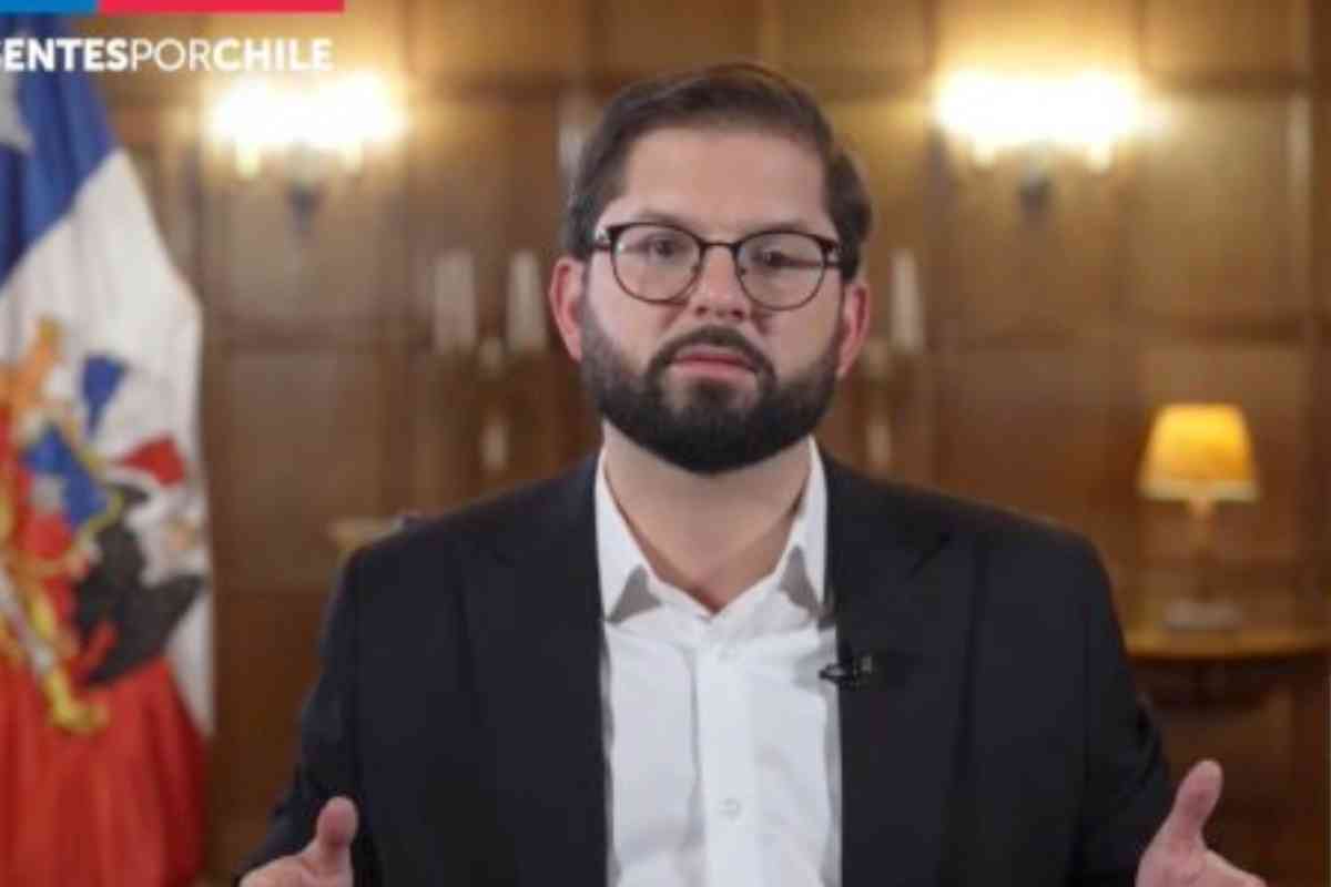 Presidente Gabriel Boric hablando en cadena nacional tras cuenta pública