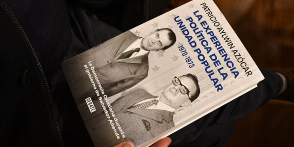 El libro de Patricio Aylwin que recoge sus memorias de Allende