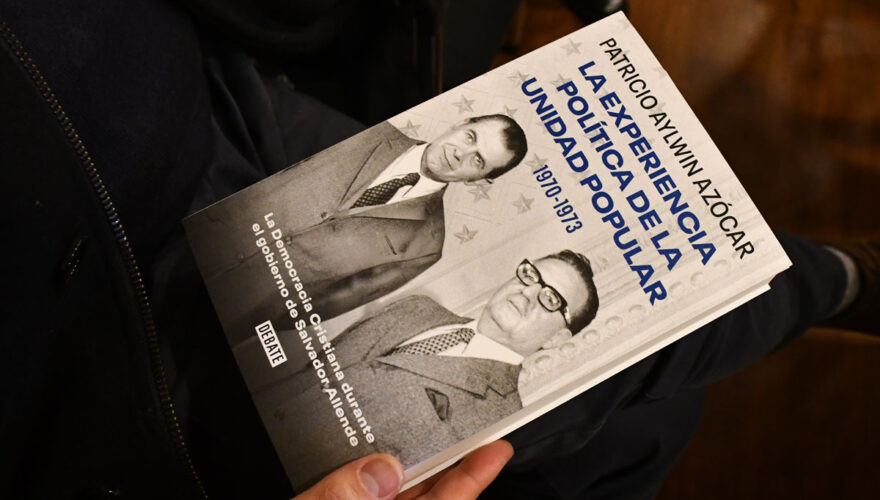 El libro de Patricio Aylwin que recoge sus memorias de Allende