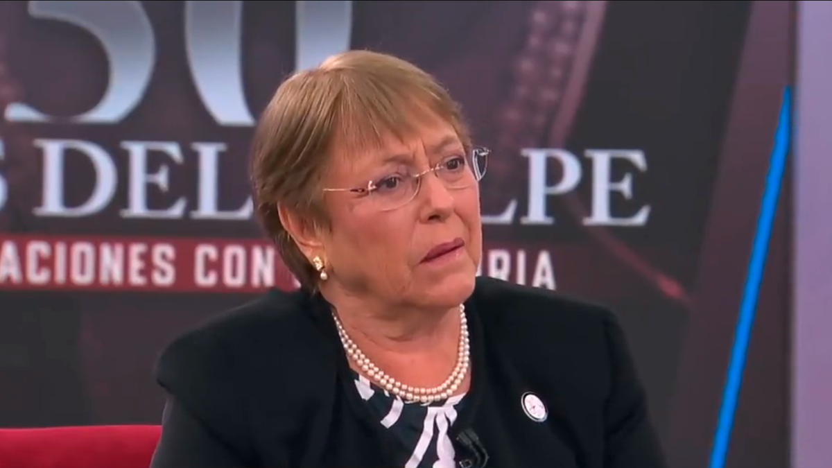 michelle bachelet candidata presidencia mesa central 50 años